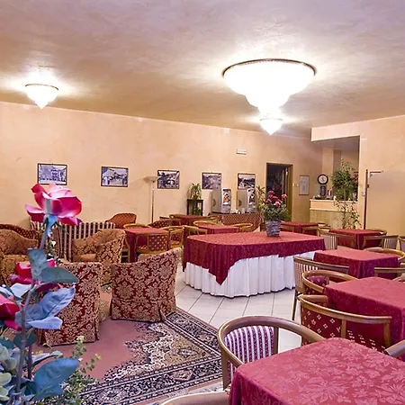 Roma 3*