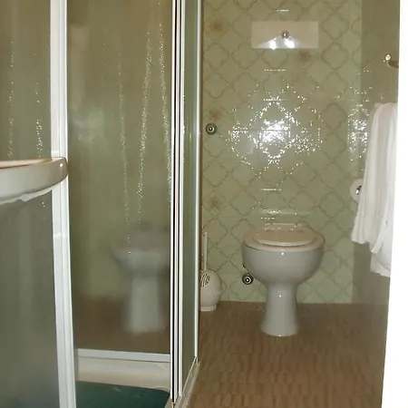 Ξενοδοχείο Roma 3*